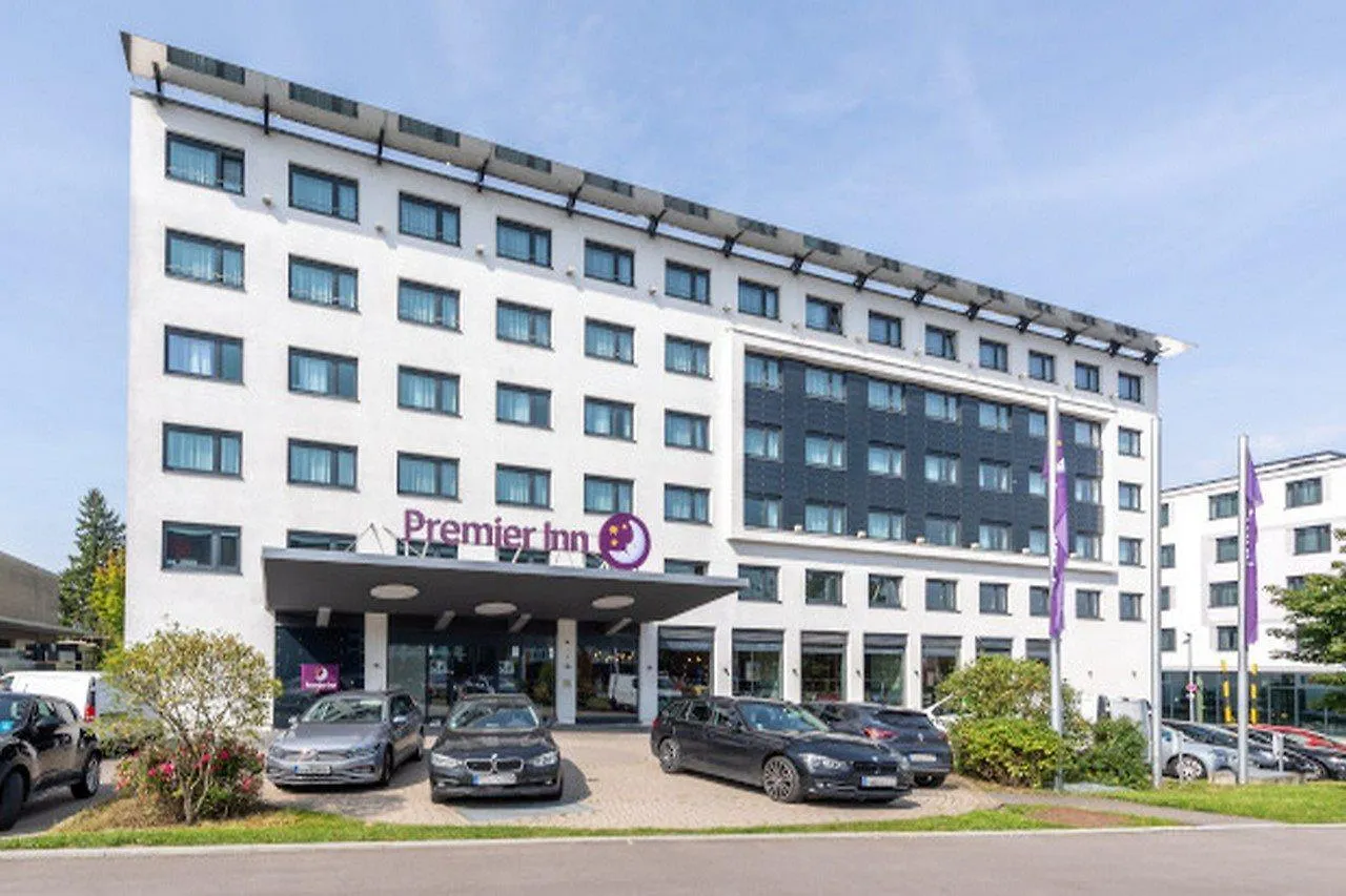 Holiday Inn Express Stuttgart Airport, An Ihg Hotel Leinfelden-Echterdingen 3*,