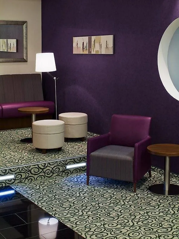 Holiday Inn Express Stuttgart Airport, An Ihg Hotel Leinfelden-Echterdingen