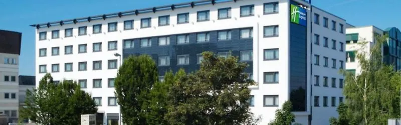 Holiday Inn Express Stuttgart Airport, An Ihg Hotel Leinfelden-Echterdingen