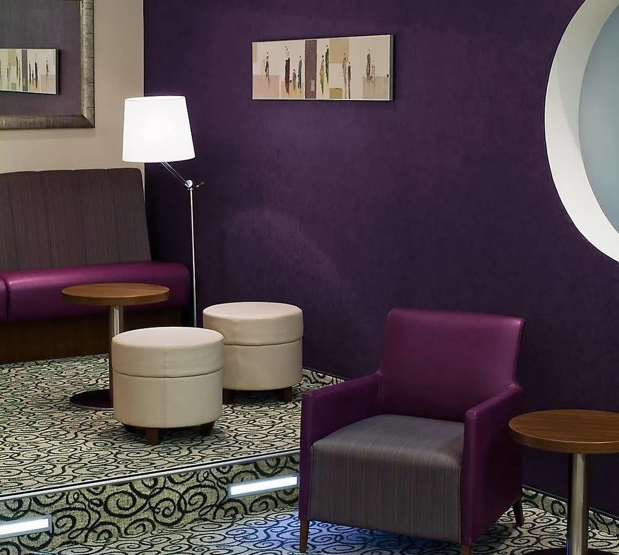 Holiday Inn Express Stuttgart Airport, An Ihg Hotel Leinfelden-Echterdingen