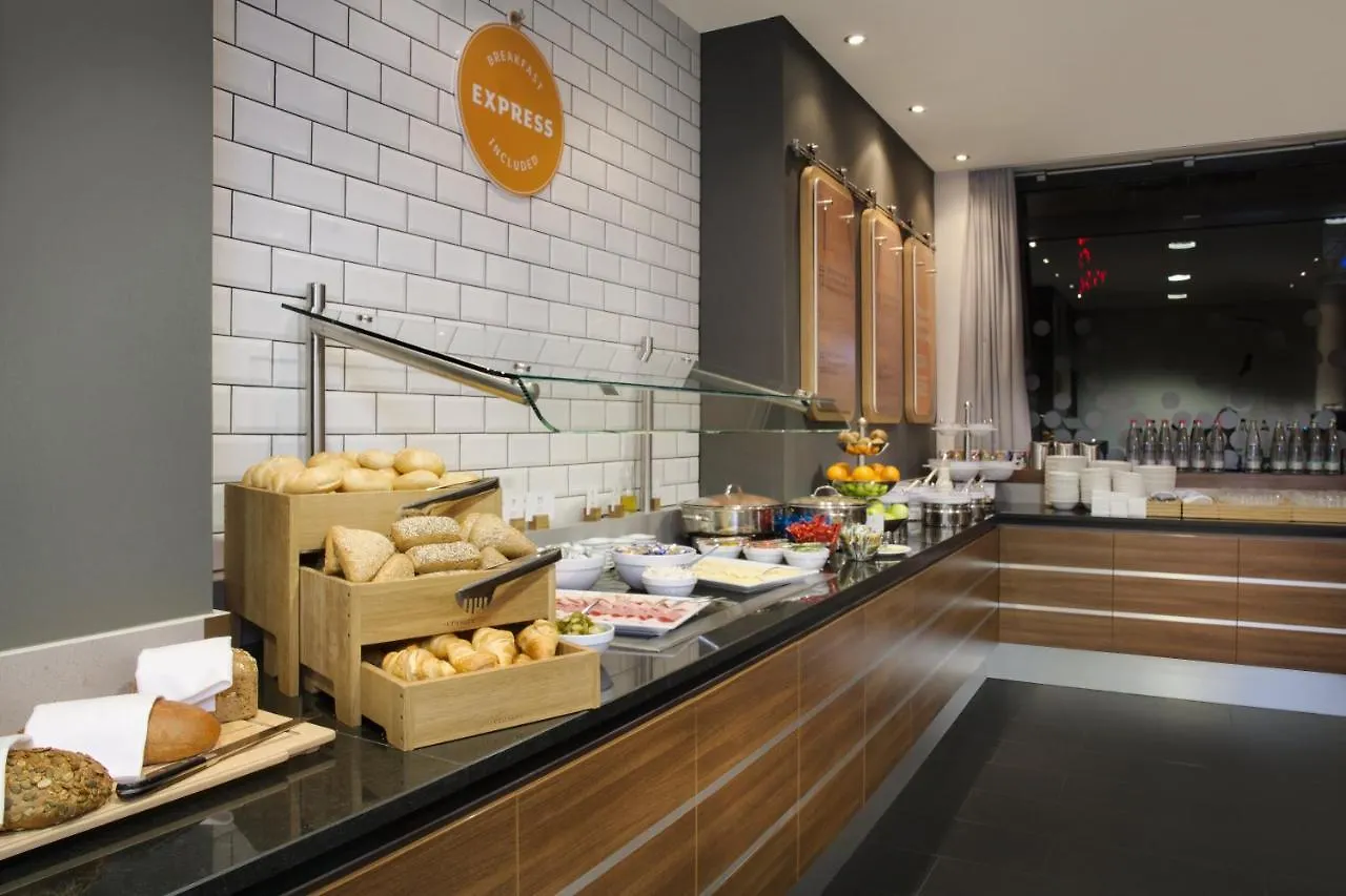 Holiday Inn Express Stuttgart Airport, An Ihg Hotel Leinfelden-Echterdingen